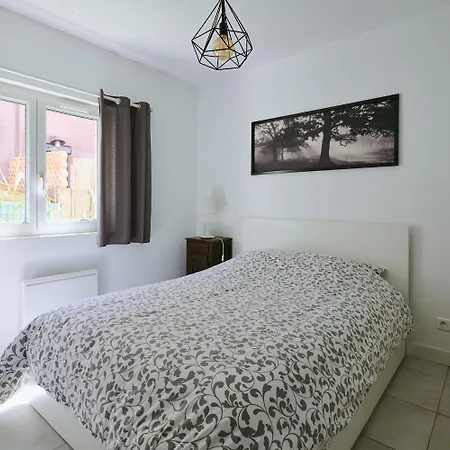 Maison 2 *